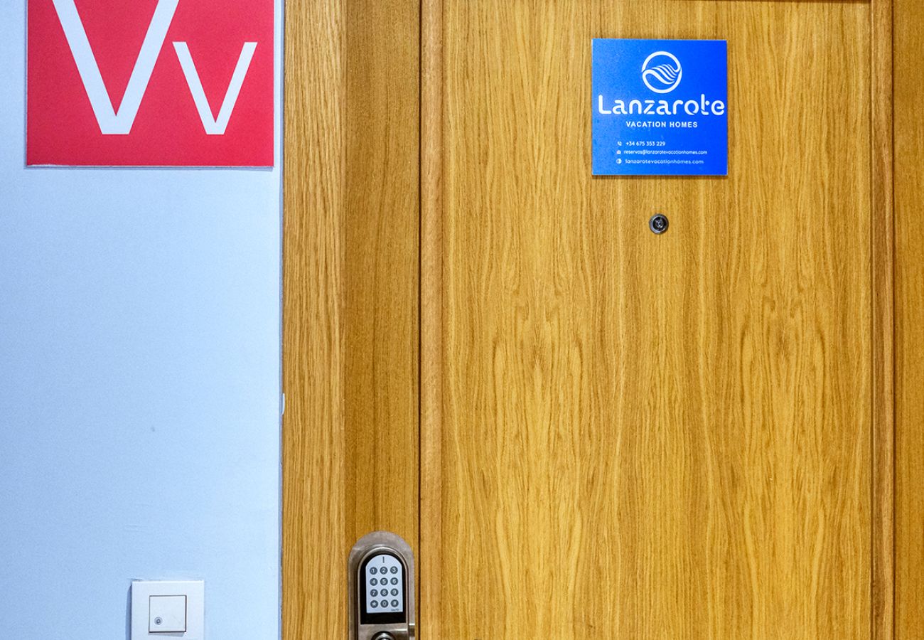 Ferienwohnung in Arrecife - casa Victoria-vor dem strand, parkplatz, wifi und klimaanlage