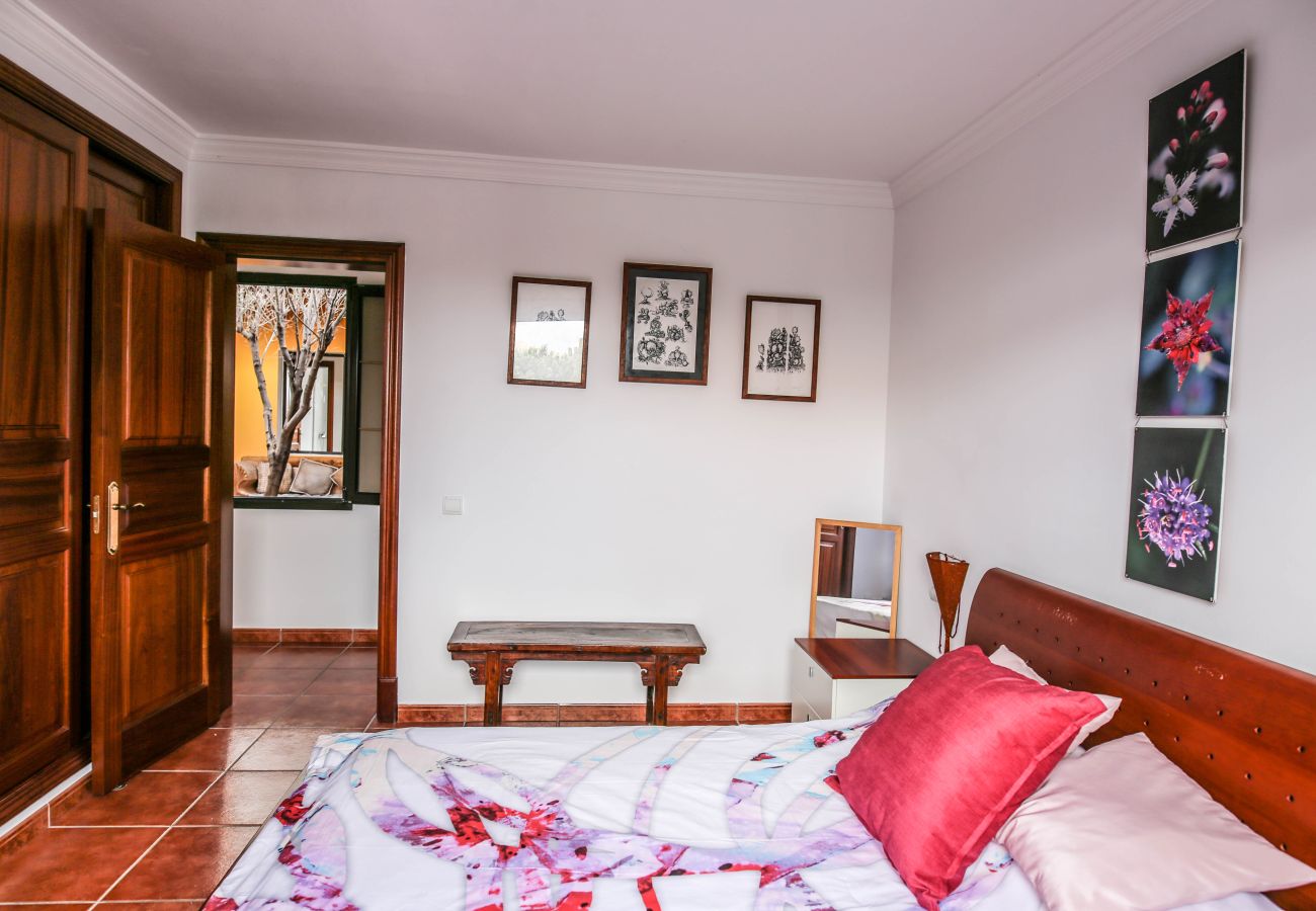 Ferienhaus in Macher - Horizon Luxury -Eine Oase der Ruhe mit privatem Pool, Gärten und spektakuläre Aussicht
