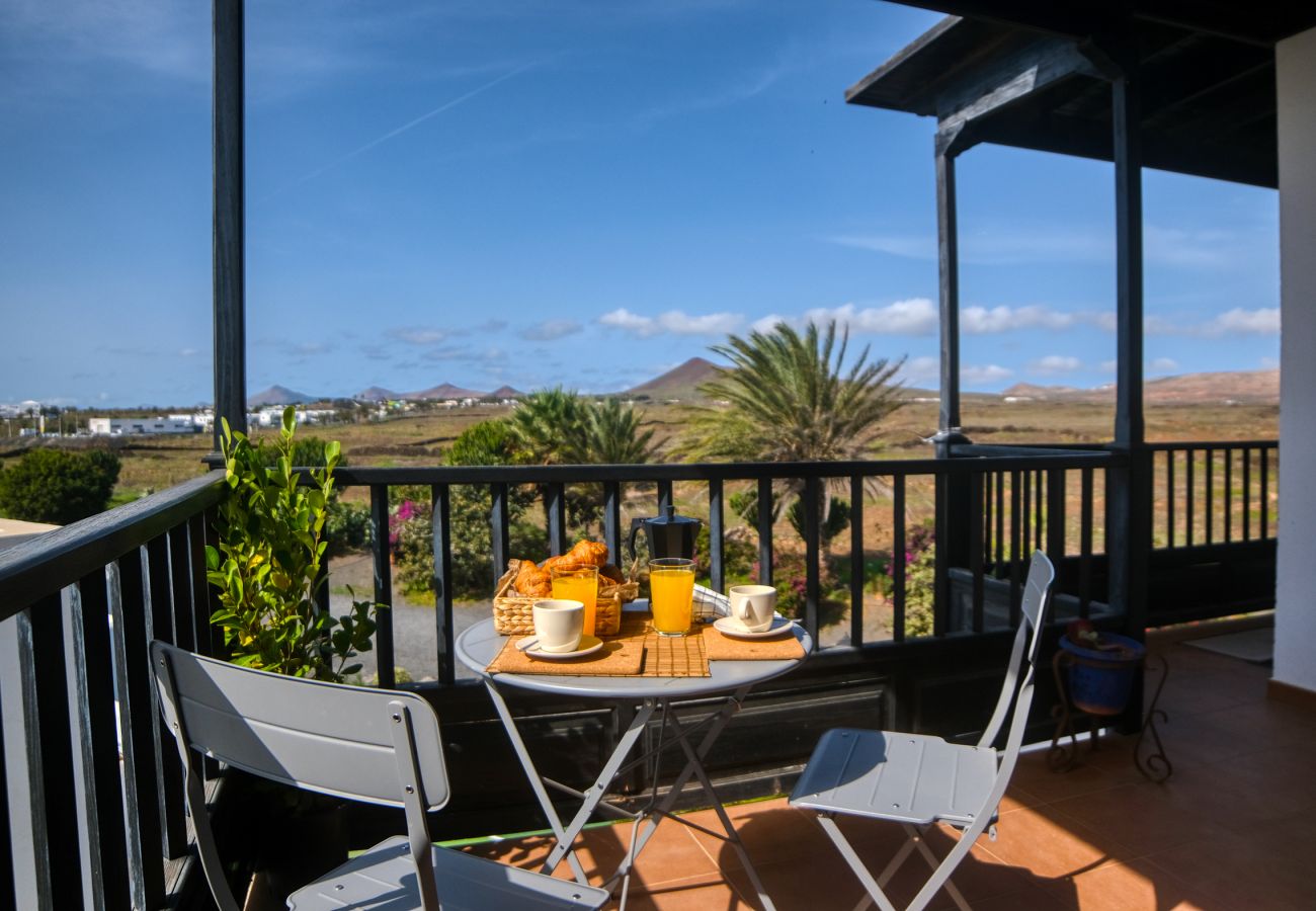 Casa en Costa Teguise - Casa Atlantida - Tranquila vivienda con balcón y WiFi