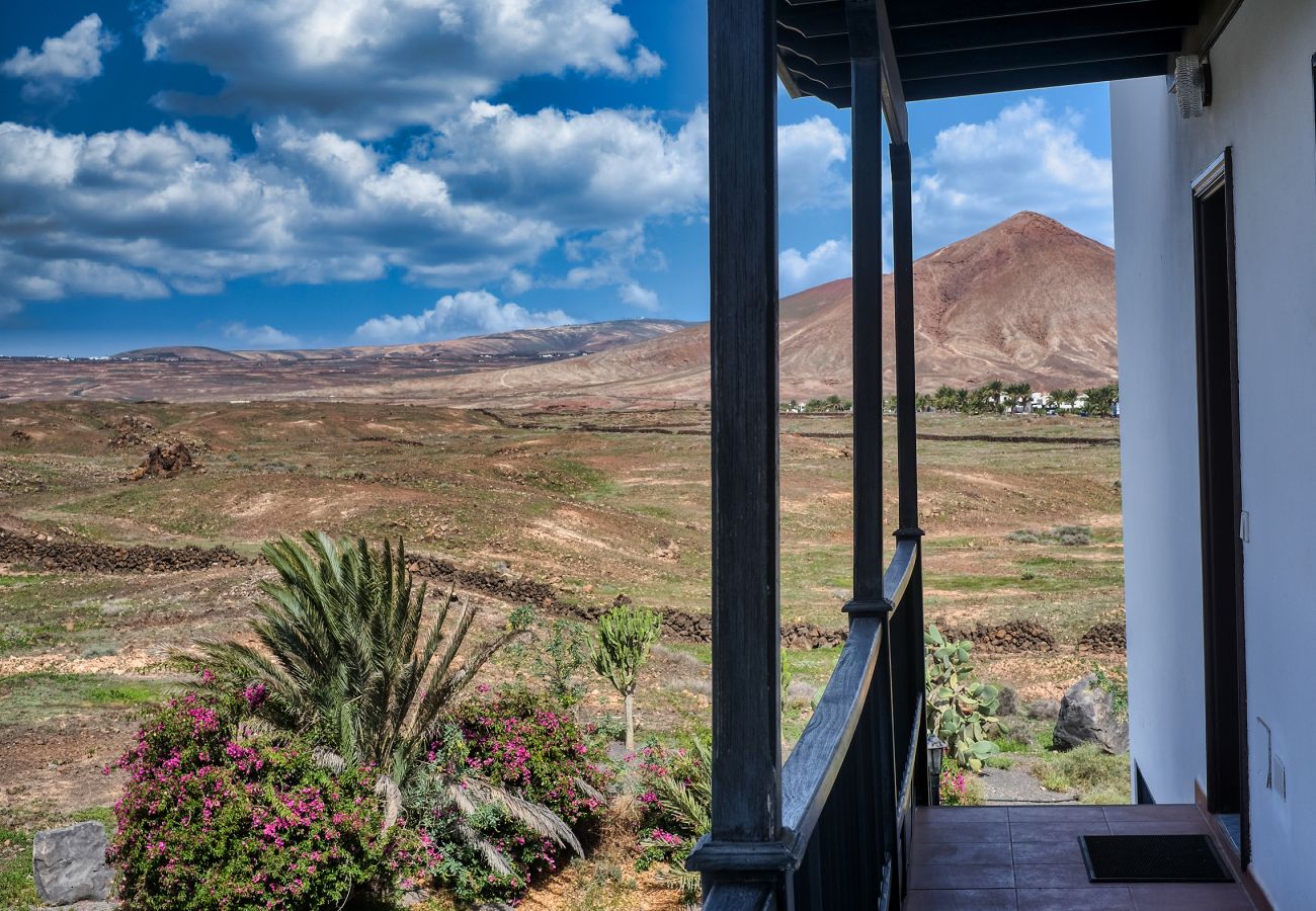 Casa en Costa Teguise - Casa Atlantida - Tranquila vivienda con balcón y WiFi