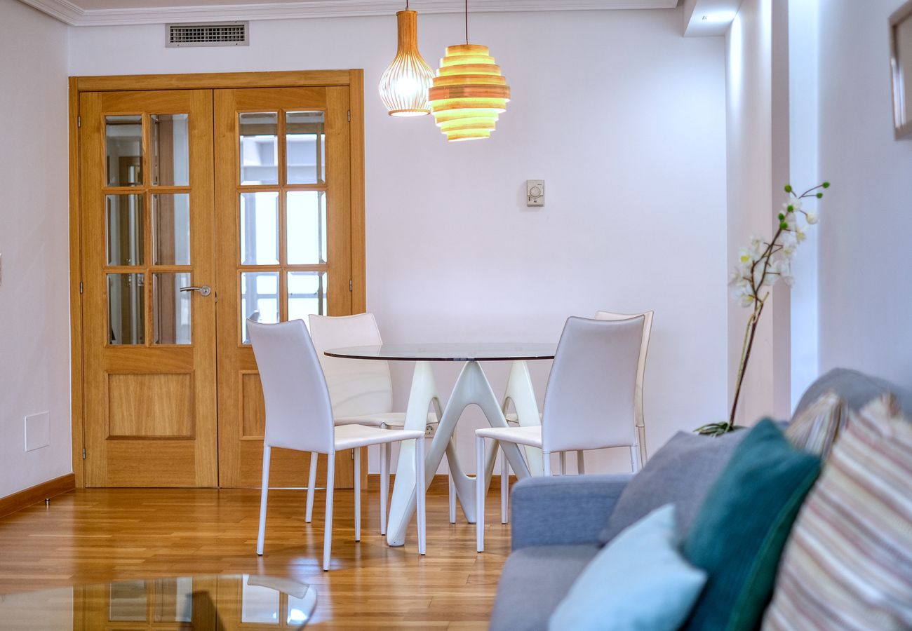 Apartamento en Arrecife - casa Victoria-frente a la Playa del Reducto, plaza de garaje,wifi, aire acondicionado
