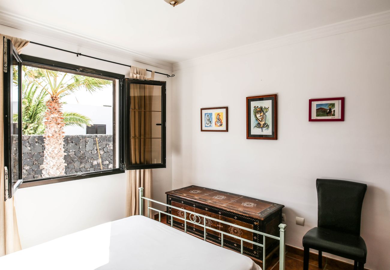 Casa en Macher - Horizon Luxury - Un oasis de paz con piscina y vista 