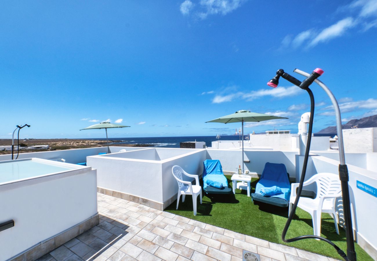   lanzarote-vacation-experts terraza apartamento departamento vacaciones