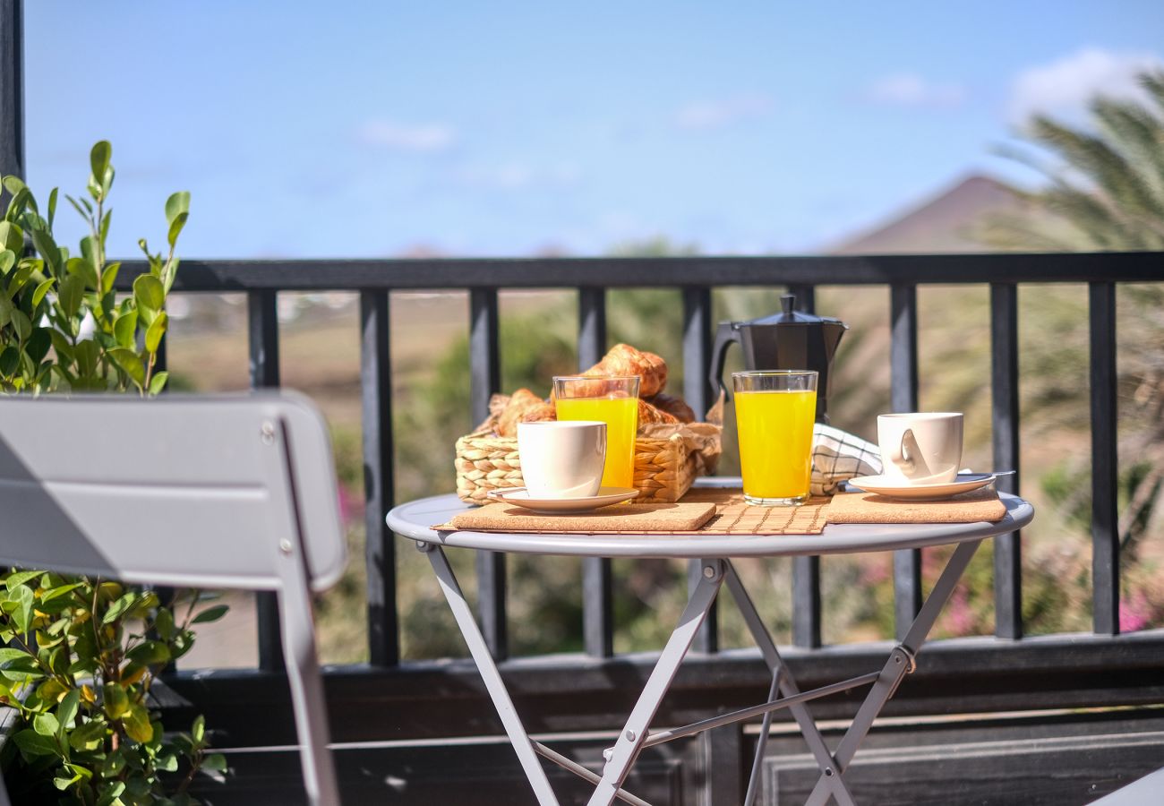 Casa a Costa Teguise -  Casa Atlantida - Casa tranquilla con balcone e Wifi veloce