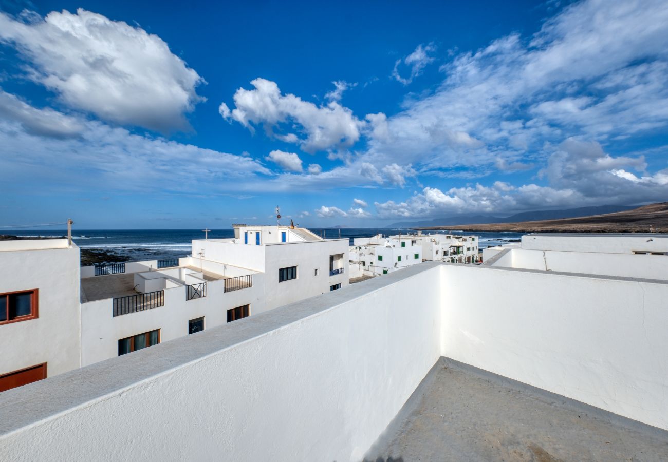 Casa a Caleta de Caballo - Casa Vista La Pesquera