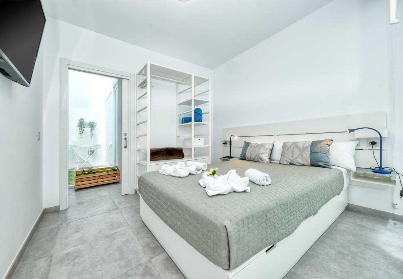 Casa a  Famara - Karma Famara 2 - a 25m dal mare, wifi veloce, terraza con vista