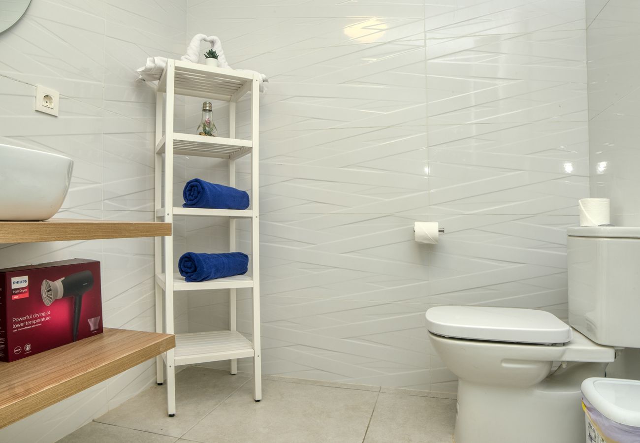 Casa a Costa Teguise - Suite ANIAGUA casa vacanze con vista alla piscina 