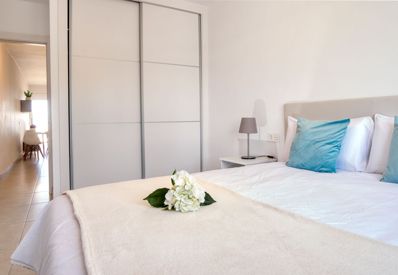 Appartamento a Costa Teguise - Ocean View-casa vacanze con terrazza vista mare e piscina comunitaria