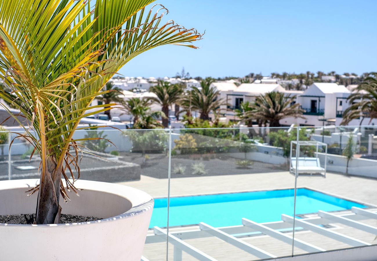 Appartamento a Costa Teguise - Ocean View-casa vacanze con terrazza vista mare e piscina comunitaria