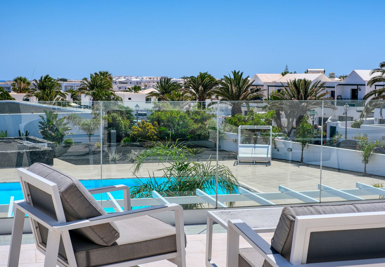 Appartamento a Costa Teguise - Ocean View-casa vacanze con terrazza vista mare e piscina comunitaria