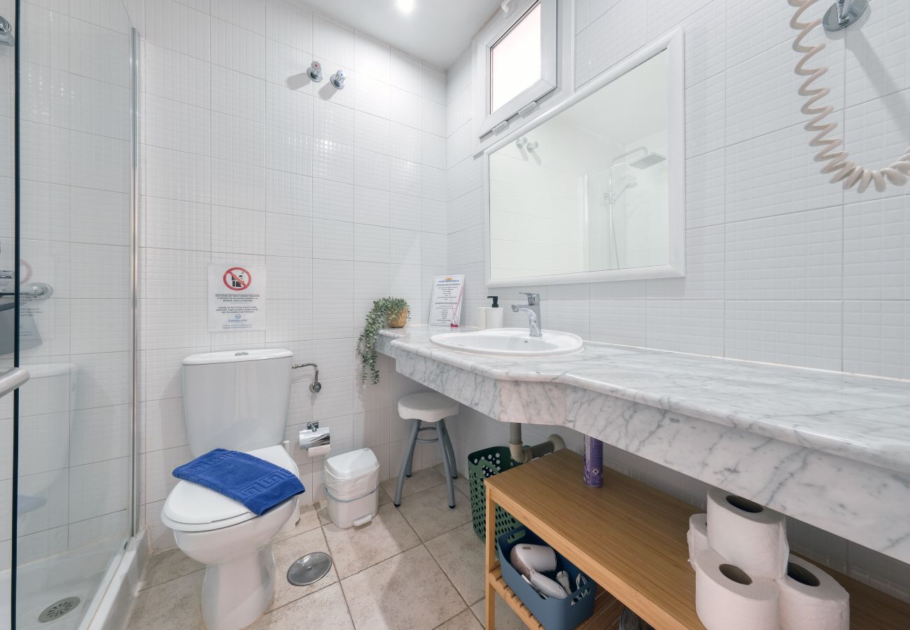 House in Puerto del Carmen - Eva Vacation Home Pool & Relax - Very close to the beach 