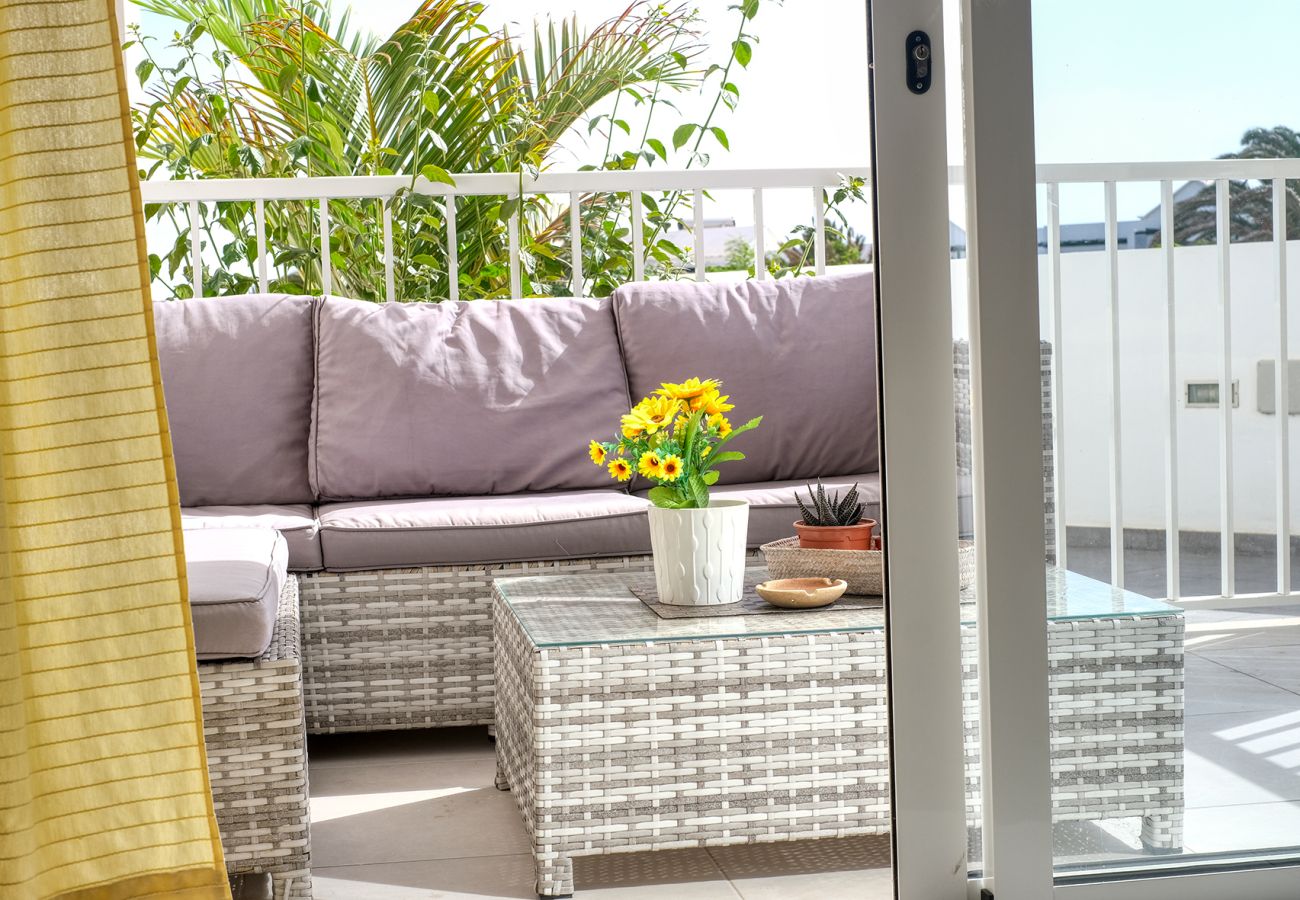 House in Costa Teguise - SugarSand Senator in a complex with pool