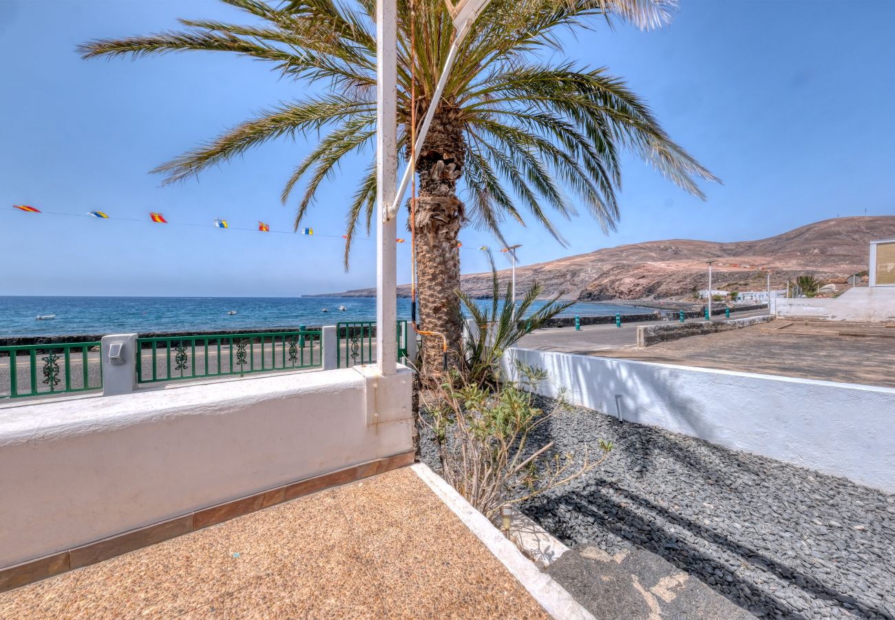 House in Playa Quemada - THE BEACH HOUSE-PLAYA QUEMADA 