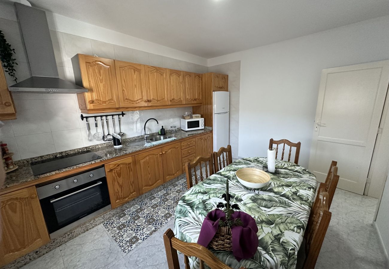 House in Haría - Villa Lito-BBQ, pool and Relax 