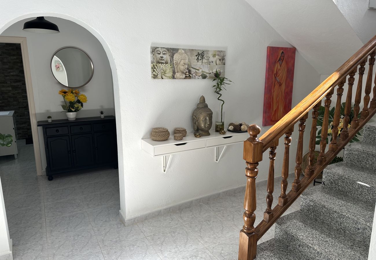 House in Haría - Villa Lito-BBQ, pool and Relax 